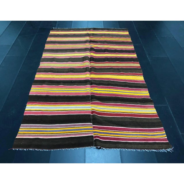 1960s Vintage Bohemian Turkish Traditional Stripe Kilim Rug- 4'9" x7'9" For Sale - Image 11 of 11