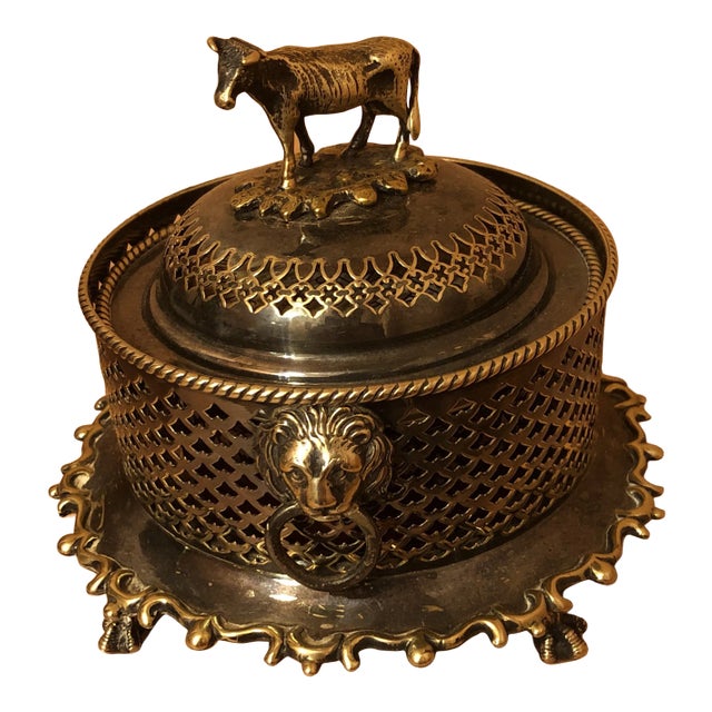 Late 19th Century Victorian Silver Cow Finial Cover For Sale