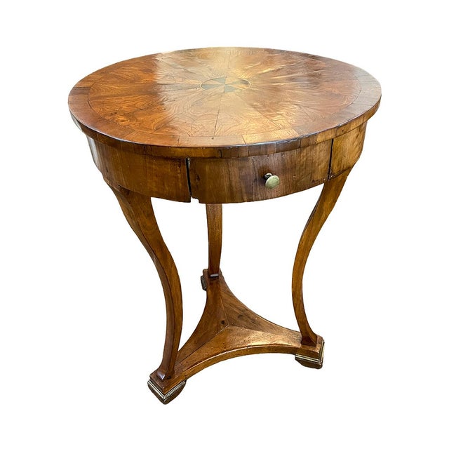 Early 19th Century Early 19th Century Biedermeier Walnut Side Table With Drawer For Sale - Image 5 of 5