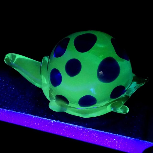 Beautiful, and large, vintage Murano hand blown Sommerso light blue with rich sapphire blue spots Italian art glass turtle...