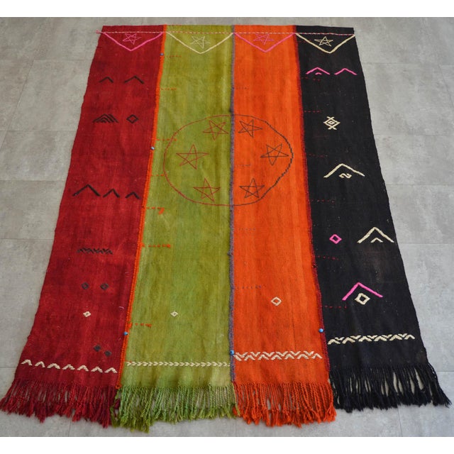 Vintage Turkish Rug Hand Woven Tribal Kilim Tapestry Area Rug Wall Decor - 4′2″ × 6′4″ For Sale - Image 4 of 13