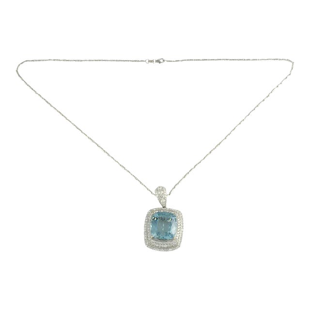 Early 21st Century Orianne GIA Certified 26.85 Carat Natural Aquamarine Pendant Necklace For Sale