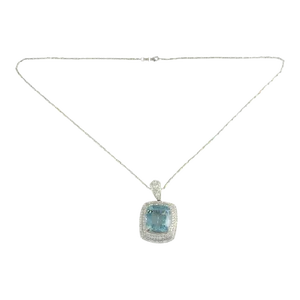 Early 21st Century Orianne GIA Certified 26.85 Carat Natural Aquamarine Pendant Necklace