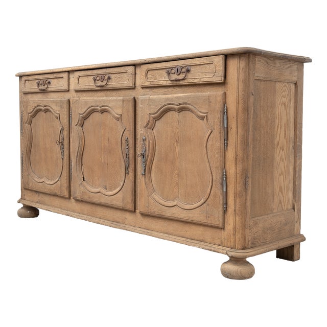 18th Century Oak 3-Door Sideboard For Sale