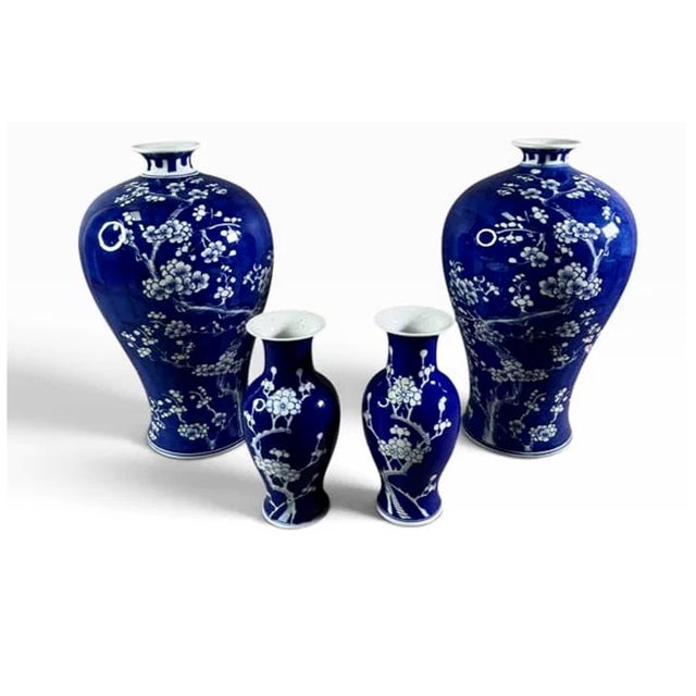 Blue Pair Chinese Porcelain Cobalt Vases, Early 20th Century For Sale - Image 8 of 8