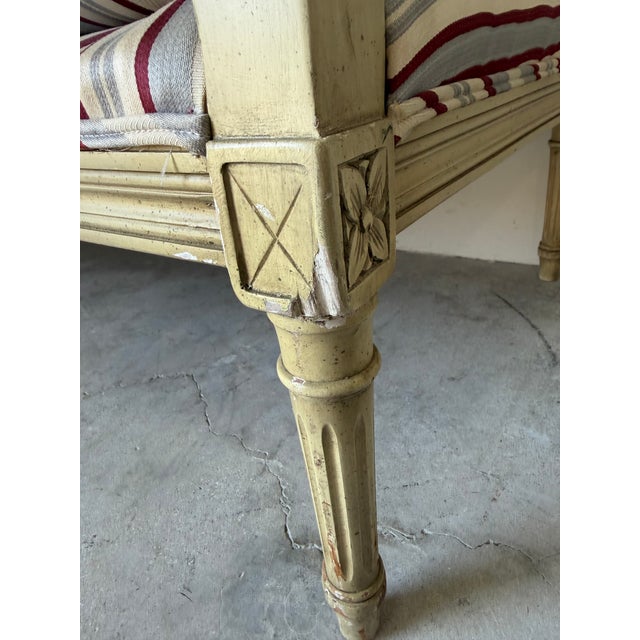 Vintage French Neoclassical Louis XV Style Striped Upholstery Settees – Pair For Sale - Image 14 of 17