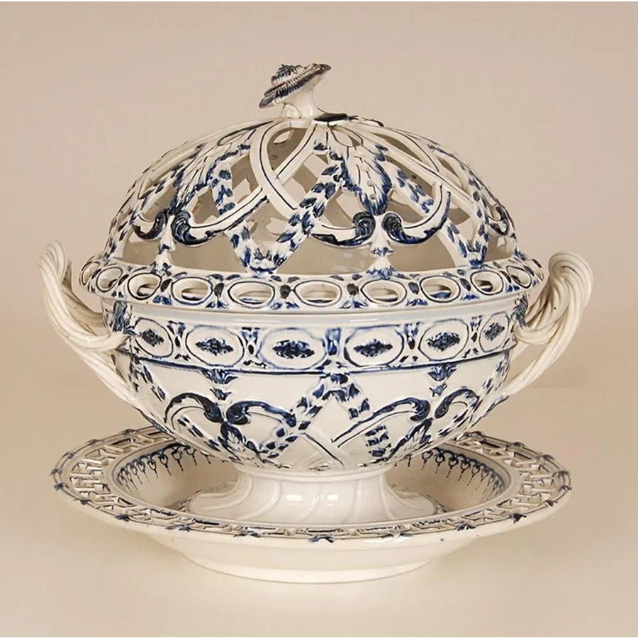 antique-wedgwood-tableware-