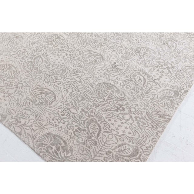 Light Gray "Ivoryvine" Contemporary Damask Vine Light Gray Silk Carpet by Doris Leslie Blau For Sale - Image 8 of 9
