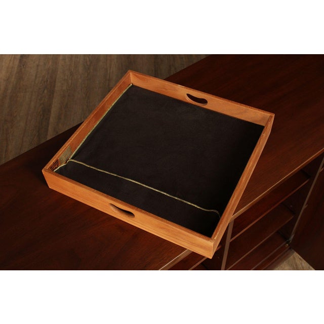 Brown Kittinger Williamsburg Adaptation Mahogany Buffet Cabinet For Sale - Image 8 of 18