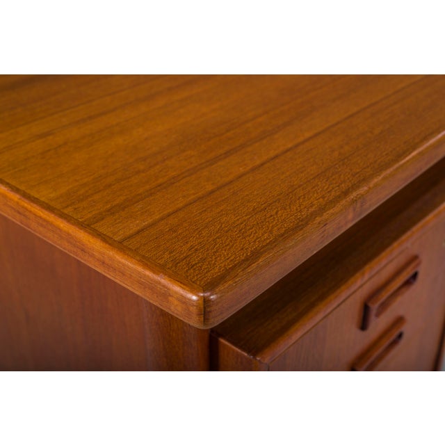 Modern Danish Teak Desk, 1950s For Sale - Image 6 of 18