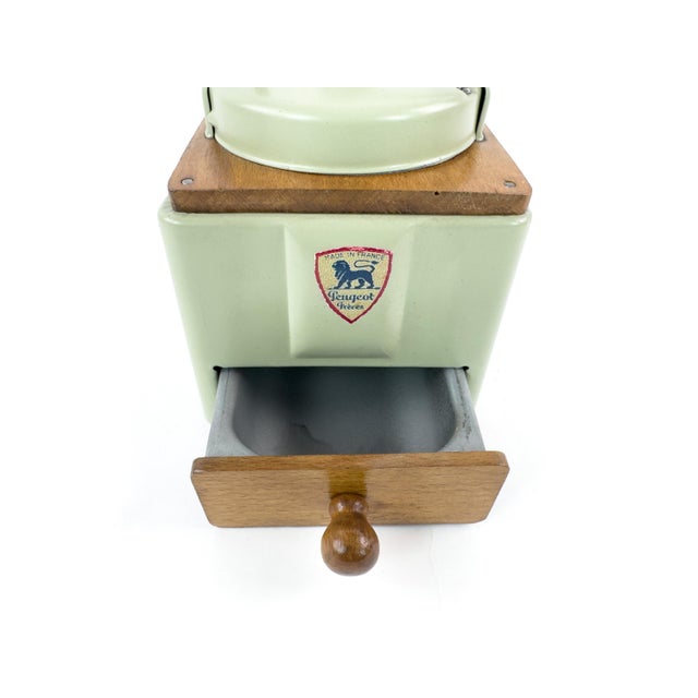 Vintage Peugeot Frères French Coffee Grinder in Sage Green, Mid-20th Century For Sale - Image 4 of 14