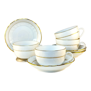 1980s Herend Golden Edge Dinner Cups & Saucers – Canton Shape, 1726/Hde- 8 Pieces