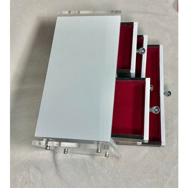 1970s Mid Century Modern Jewelry Chest of Drawers Suspended Lucite White Lacquer For Sale - Image 9 of 12