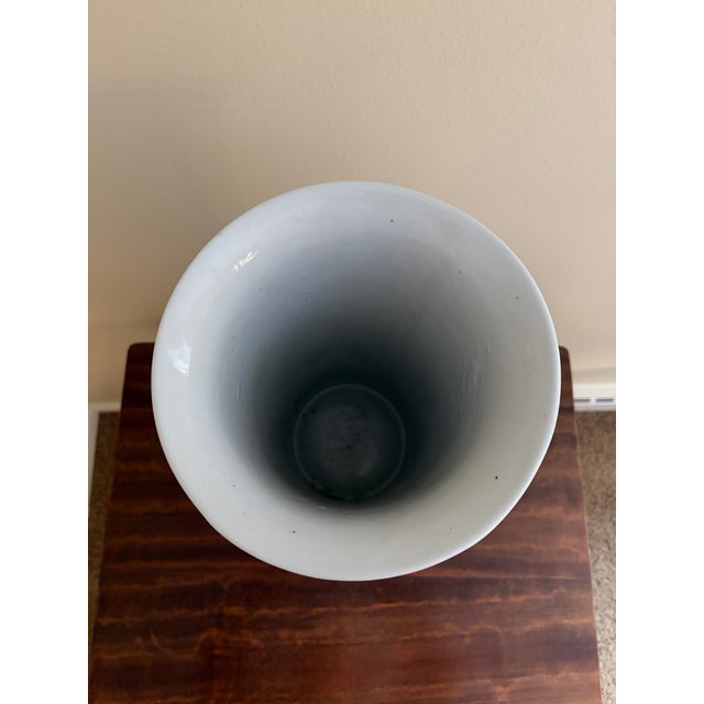 Ceramic Vintage Chinoiserie Blue and White Porcelain Umbrella Stand For Sale - Image 7 of 7