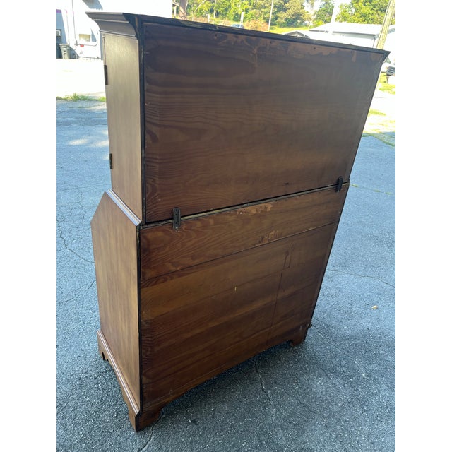 Kittinger Colonial Williamsburg Secretary Bookcase For Sale - Image 11 of 12