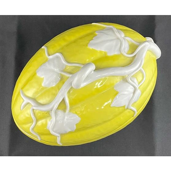 Mid-Century Modern Mid 20th Century Mottahedeh Ceramic Melon Shape Lidded Tureen For Sale - Image 3 of 10