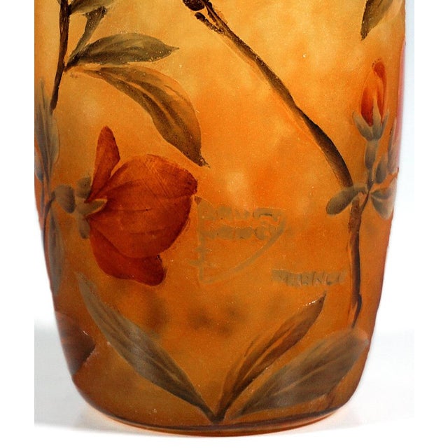 Art Nouveau Cameo Vase from Daum Nancy, 1890s For Sale - Image 5 of 6