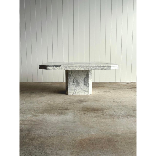 Italian Carrara & Bardiglio Marble Inlay Coffee Table, 1970s For Sale - Image 14 of 15