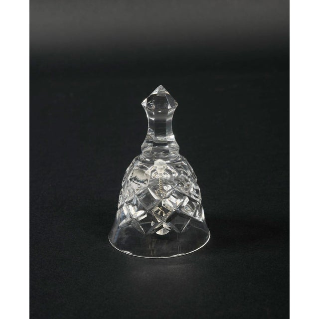 French Art Deco Crystal Bell attributed to Cristalleries de Baccarat, 1940s For Sale - Image 8 of 10
