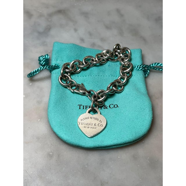 Tiffany & Co Sterling Silver Return to Tiffany Heart Tag Charm Bracelet For Sale - Image 6 of 6