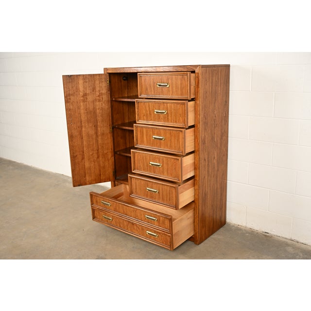 Thomasville Mid-Century Modern Campaign Walnut Gentleman's Chest, Circa 1970s For Sale In South Bend - Image 6 of 15
