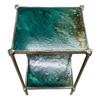 Stunning Chrome & Art Glass Two-Tier Side Table With Turquoise & Teal Art Glass – Modern Designer Accent Table For Sale