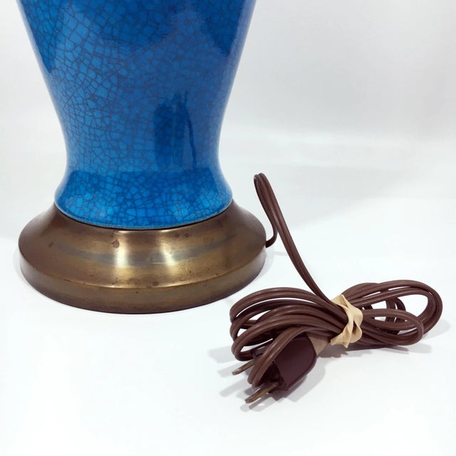1950s Paul Hanson 1950s Peacock Blue Crackle Glaze Table Lamp For Sale - Image 5 of 7