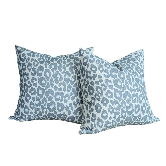 Schumacher Schumacher Iconic Leopard Pillows - Set of 2 For Sale - Image 4 of 4