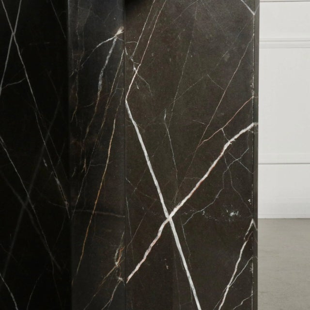 Contemporary Minimalist X Form Nero Marquina Marble Side Table For Sale - Image 3 of 12