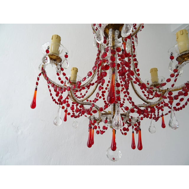 Baroque French Red Murano Drops and Chains Beaded Crystal Prisms Chandelier, Circa 1900 For Sale - Image 3 of 13