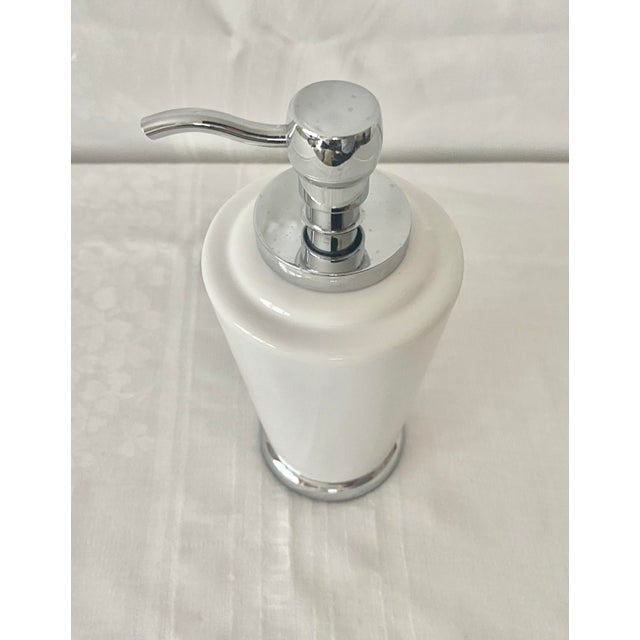 Vintage Restoration Hardware Lido Collection Ceramic Soap Dispenser - White & Chrome Excellent Condition. For Sale In Denver - Image 6 of 8