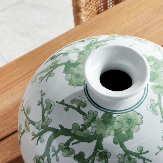 Chinoiserie Imperial Empress Vase For Sale - Image 3 of 6