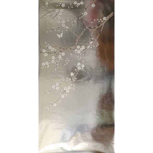 If you love the look of De Gournay wallpaper but not the price, this is for you. Hand-Painted Silver Foil Chinoiserie...