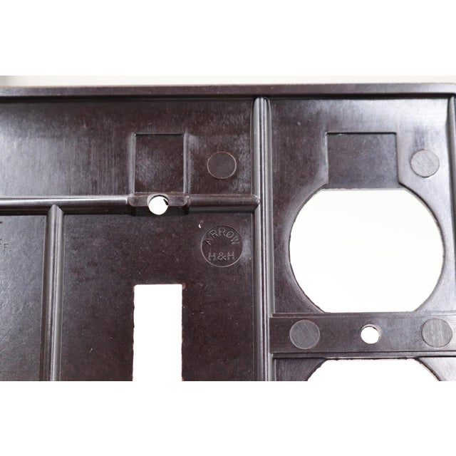 Late 20th Century Vintage Bakelite Duplex Outlet Gang Light Switch Plate Cover For Sale - Image 5 of 5