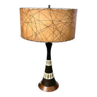 Mid-Century Quartite Creative Corporation Ceramic Textured Cone Table Lamp With Geometric Design on Wood Base With Fiberglass Whipstitched Shade For Sale
