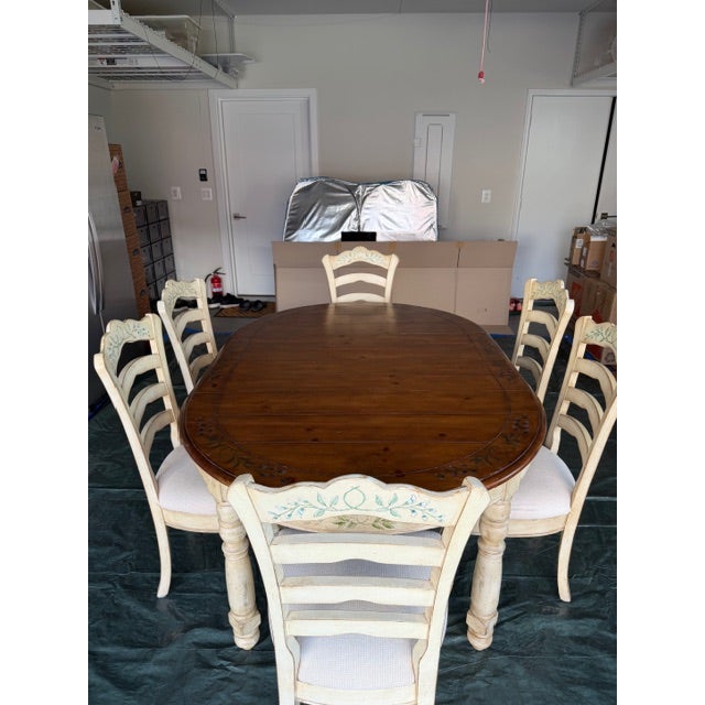 Authentic Mid-Century Italian Dining Suite – Timeless Mediterranean Style A rare find for collectors: an extensible...