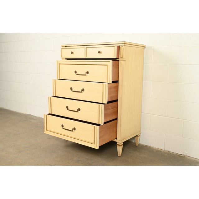 Henredon French Regency Louis XVI Cream Lacquered Highboy Dresser, Circa 1960s For Sale In South Bend - Image 6 of 17