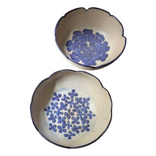 Hand-Thrown Ceramic Bowls with Scalloped Rim and Hydrangea Motif, 1980s, Set of 2 For Sale