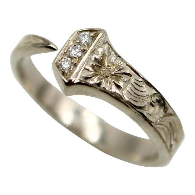 14k White Gold Hand Engraved Lucky Nail Ring With Diamonds Size 7 For Sale