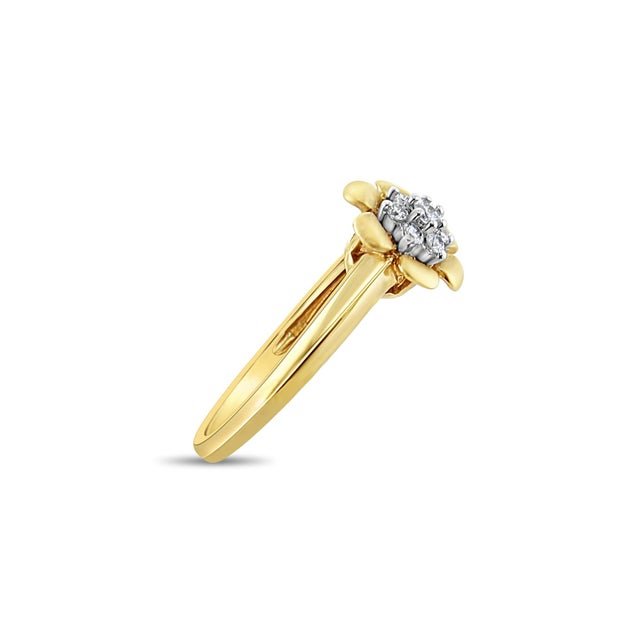 Contemporary Diamond Flower Shaped Ring with Satin Finish Petals 14k Yellow Gold, Size 4 For Sale - Image 3 of 3