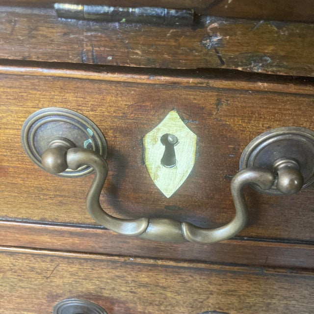 Brown Georgian Mahogany Bureau, Mid -18th Century For Sale - Image 8 of 18