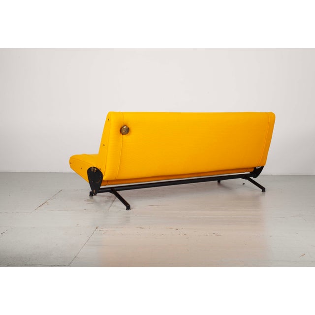 Vintage D70 Sofa Model by Osvaldo Borsani for Tecno, 1955 For Sale - Image 16 of 18
