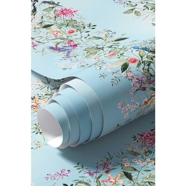 Mahjong Floral Stripe Grasscloth Wallpaper by House Party | Bam Blue | 8 Yards For Sale In Charlotte - Image 6 of 8