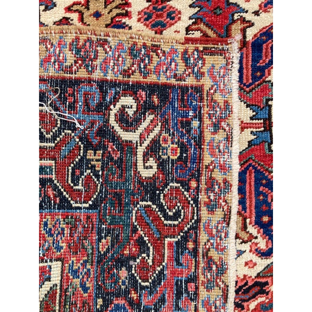 Vintage Heriz Rug in Wool, 1920s For Sale - Image 17 of 18