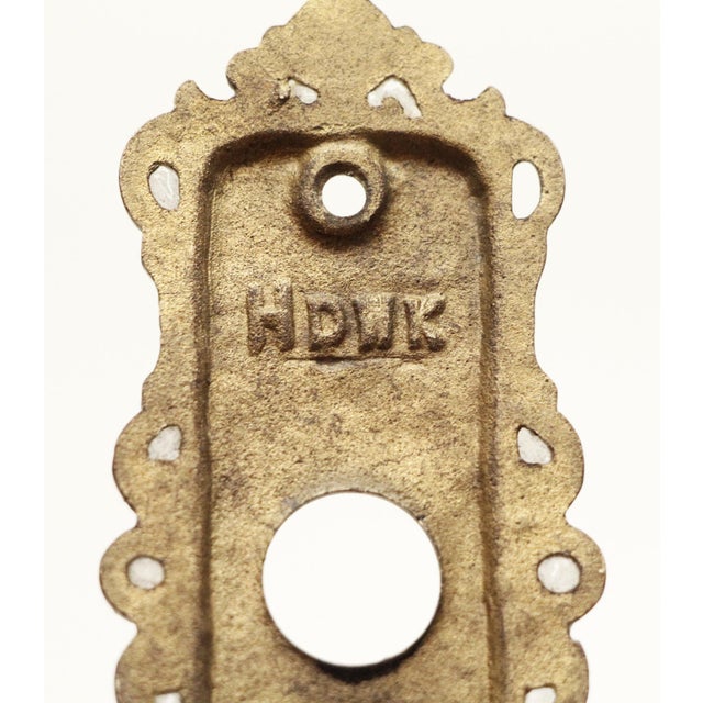 Victorian Mid 20th Century Brass Door 4.375 In. Back Plate With Ornate Edges For Sale - Image 3 of 4