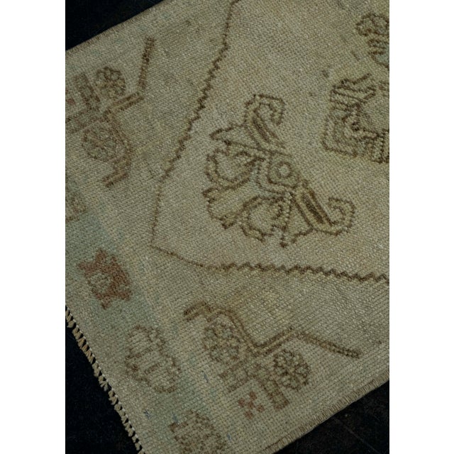 Early 21st Century Turkish Mini Rug Oriental Hand Knotted Vintage Rug 1'6" x 3'1" #16454 For Sale - Image 5 of 8