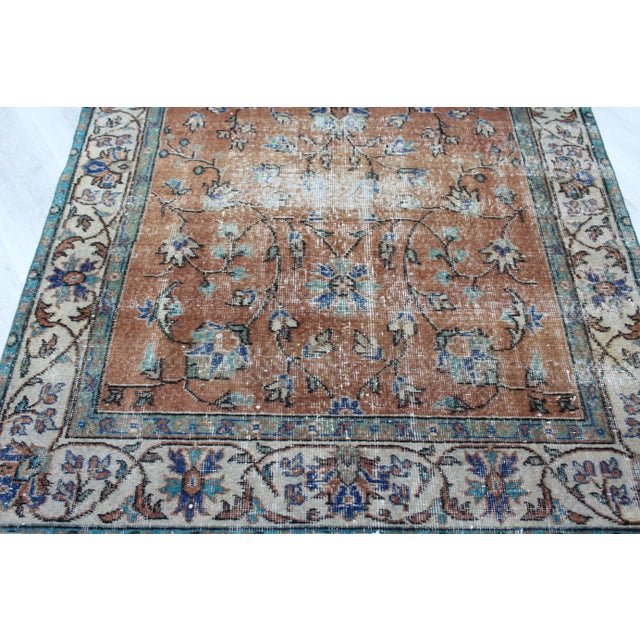 1960s Vintage Turkish Area Rug - 53"x92" For Sale - Image 5 of 13