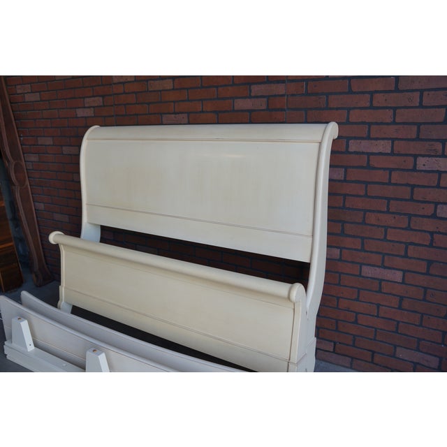2000 - 2009 Ethan Allen Maison Chloe Queen Sleigh Bed For Sale - Image 5 of 6