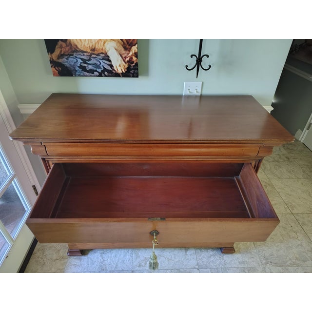 19th Century French Louis Philippe Mahogany Commode, Chest of Drawers For Sale In Los Angeles - Image 6 of 13