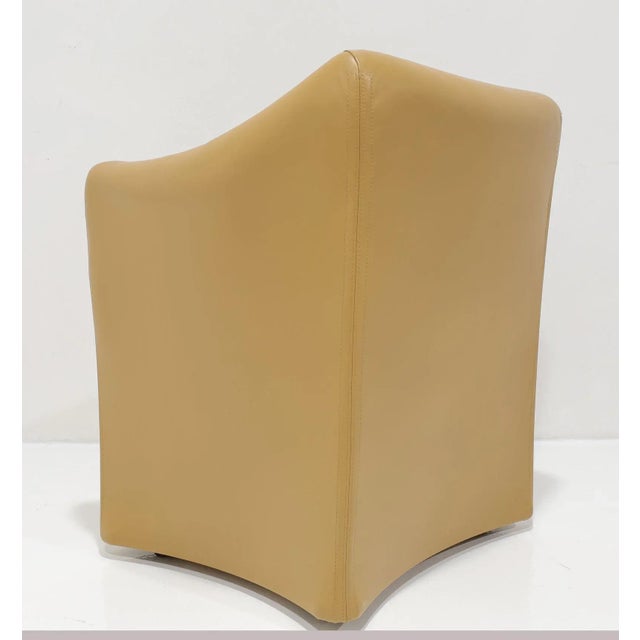 Animal Skin Mario Bellini Tentazione Armchair in Maharam Leather, Attributed - Set of 4 For Sale - Image 7 of 10